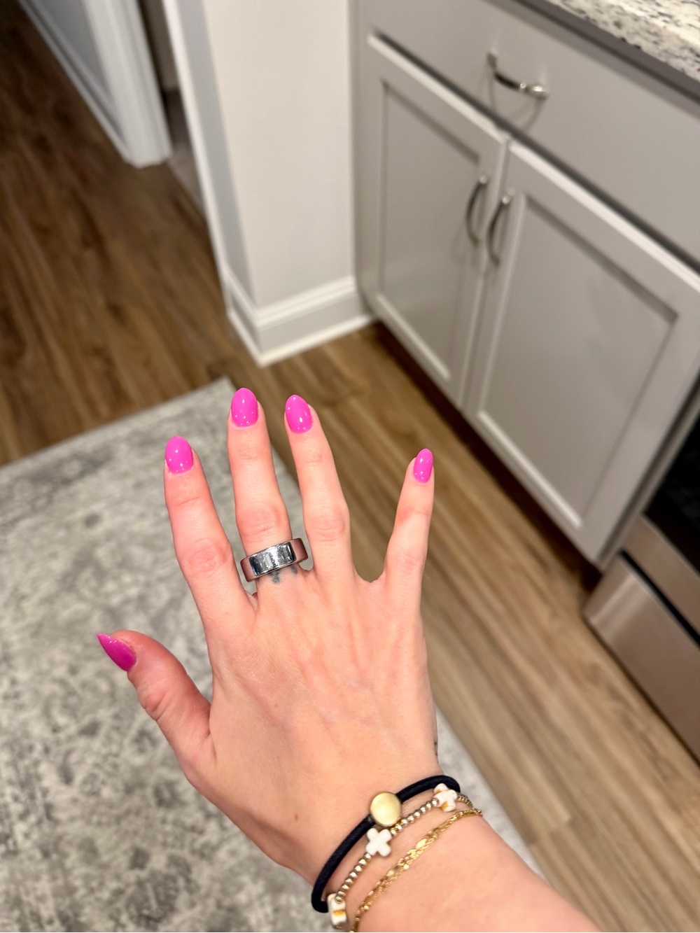 Oura Silver Band Ring with Bright Pink Nails
